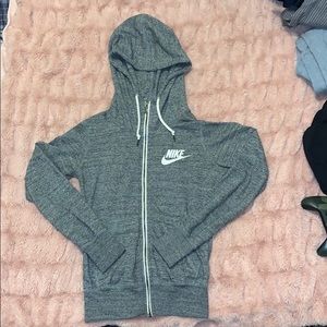 nike zip up jacket